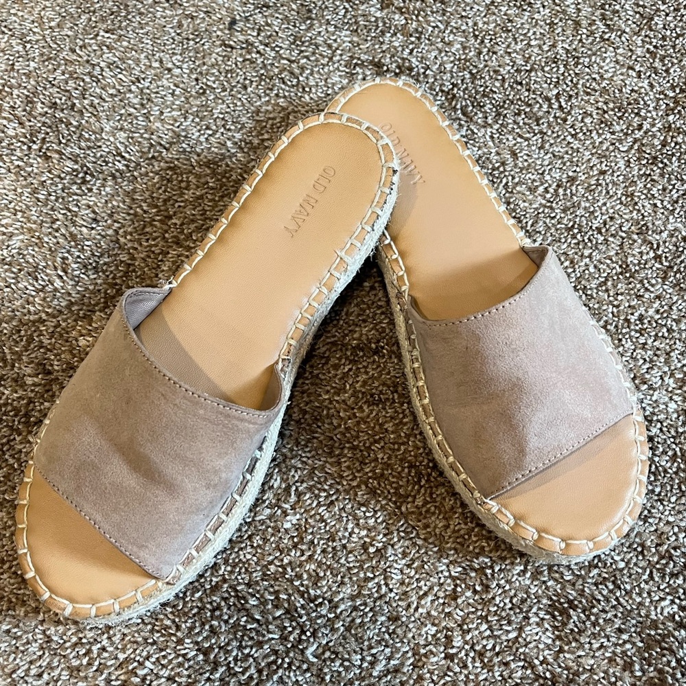 Low Platform sandals